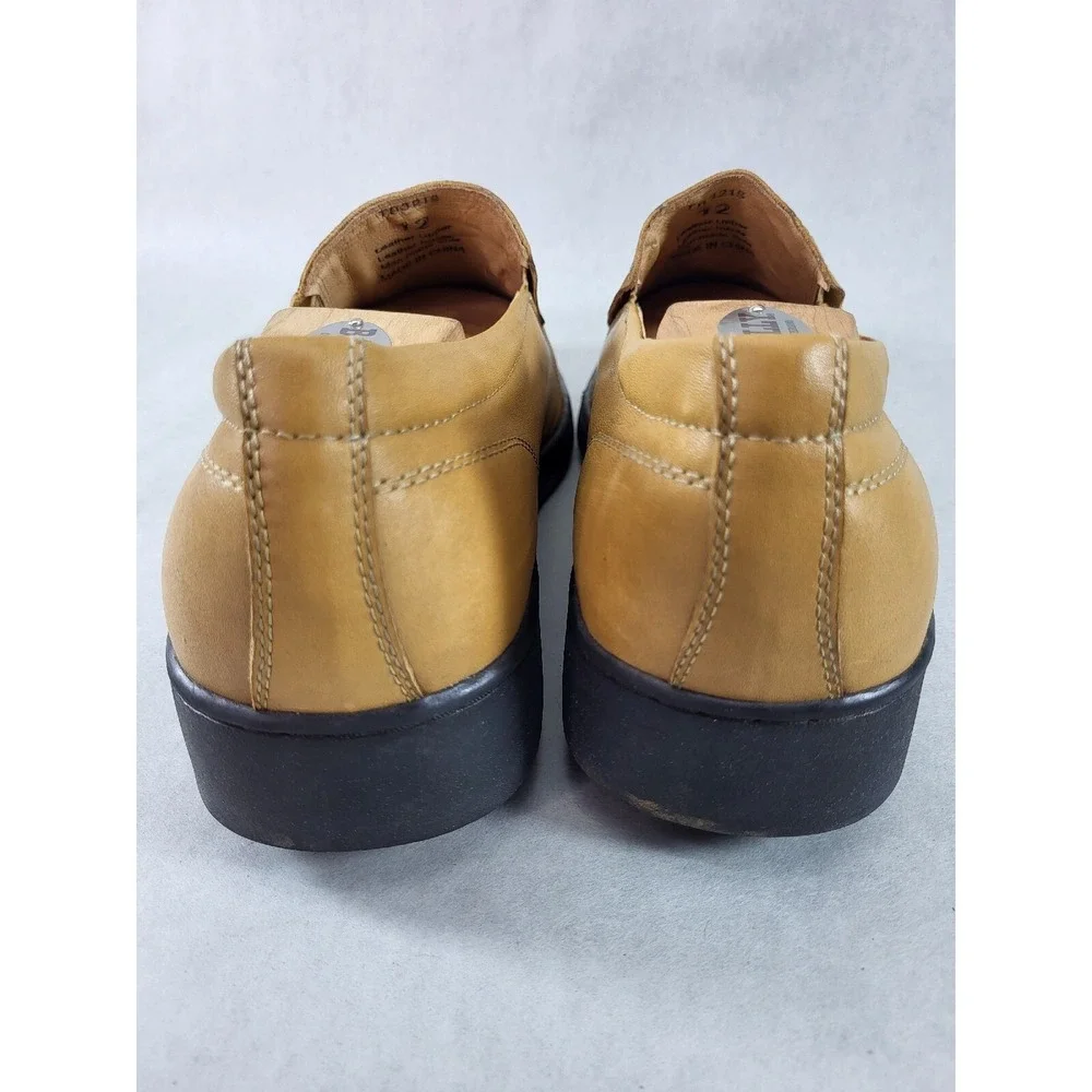 Gravity Defyer Size 12 Men's Tan Leather Slip On Leather Loafer
